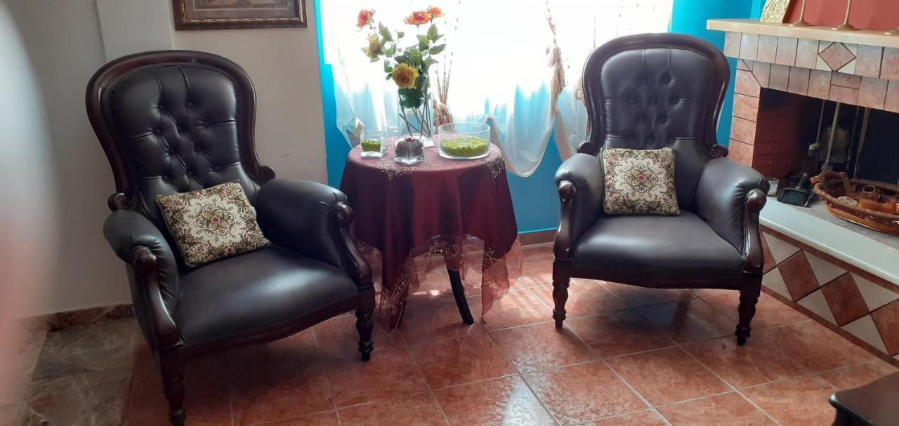 Pame Pantheos Hotel Kamena Vourla Ngoại thất bức ảnh