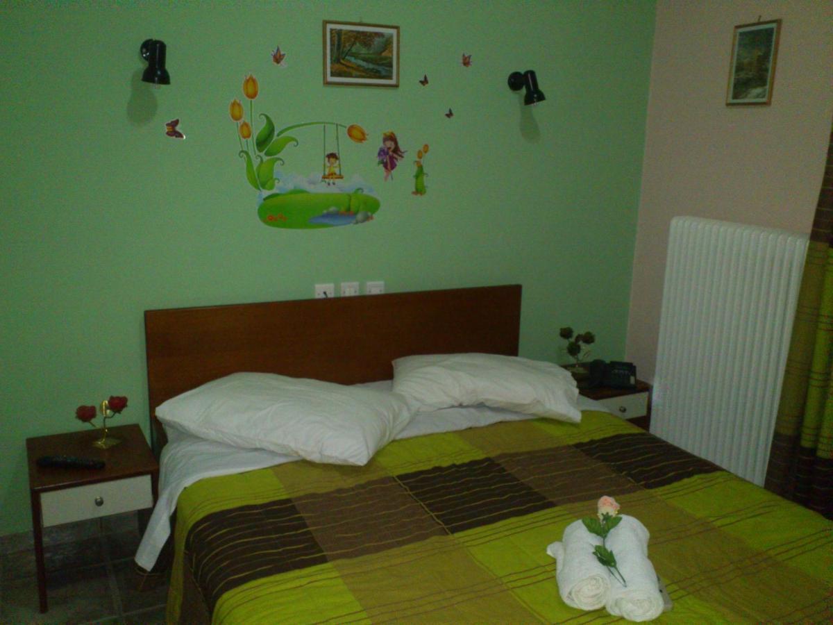 Pame Pantheos Hotel Kamena Vourla Ngoại thất bức ảnh